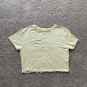 pacsun yellow crop top!